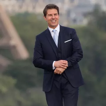 Motivul pentru care Tom Cruise a returnat cele trei Globuri de Aur pe care le-a câștigat