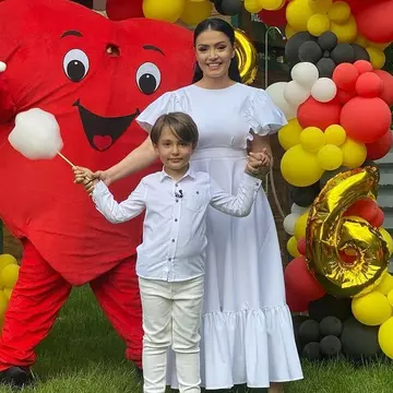 Andreea Mantea a spus care este de fapt relația dintre Cristi Mitrea și fiul lor