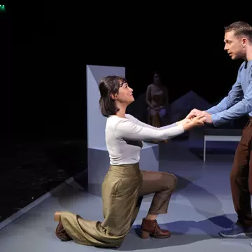 Un spectacol despre puterea ştiinţei și misterele creierului uman, INCOGNITO la Teatrul Național ”I. L. Caragiale” din București (P)