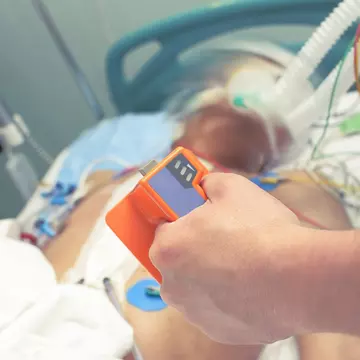 Valeriu Gheorghiță: dacă românii nu se vor vaccina, în septembrie s-ar putea ajunge la 1.500 de cazuri de COVID-19 pe zi