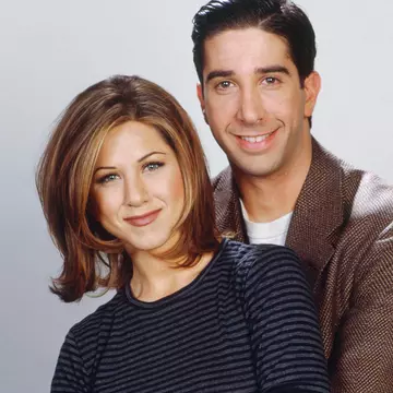 David Schwimmer, prima declarație după ce s-a speculat că ar forma un cuplu cu Jennifer Aniston