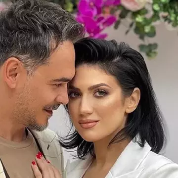 Ce fotografie a publicat Răzvan Simion pe rețelele de socializare de ziua iubitei lui, Daliana Răducan