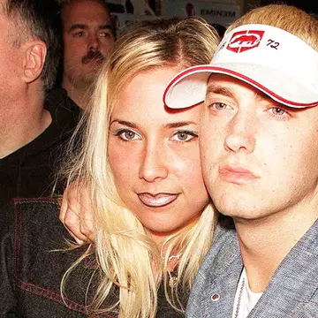 Fosta soție a rapperului Eminem a încercat să se sinucidă