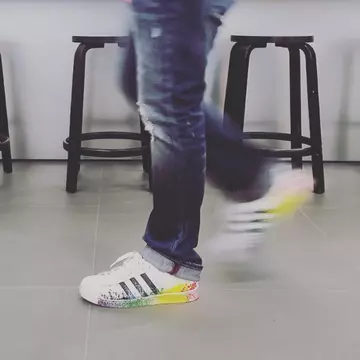 Nike și Adidas, cum ar fi Coke și Pepsi – ce marcă ți se potrivește mai bine?
