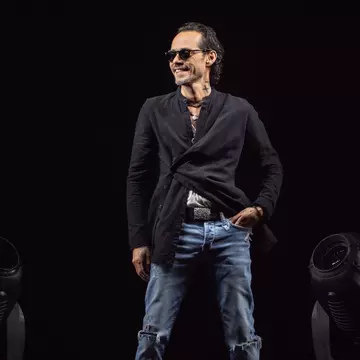 Marc Anthony s-a afișat cu noua iubită la premiile Billboard Latin Music 2021