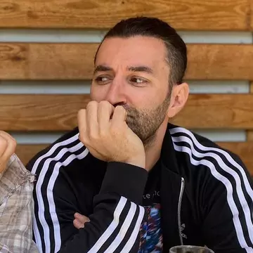 Smiley, un artist independent: „Am încredere în gusturile muzicale ale Ginei, însă în alegerea pieselor eu decid”