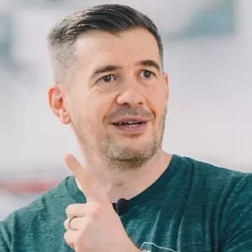 Dragoș Pătraru are COVID-19. Cum se simte prezentatorul emisiunii „Starea nației”