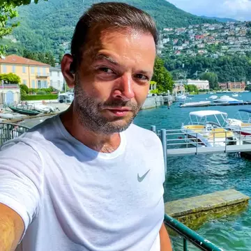 Mihai Morar se menține în formă cu Pilates: "Da, și bărbații fac asta!"