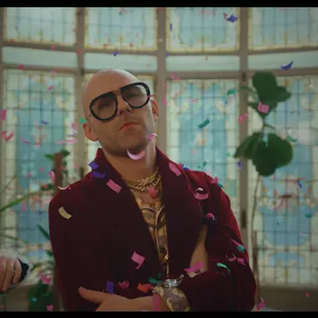 Spike a lansat single-ul „Zeu”, o piesă în stilul care l-a consacrat