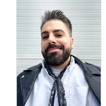 Style & Trends – Pune-i și tu orice întrebare lui Maurice Munteanu!