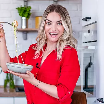 Food vloggerița Blondelish, idei pentru un meniu festiv sănătos: "Sarmalele mele cu carne de porc și fară orez (keto) sunt senzaționale!"