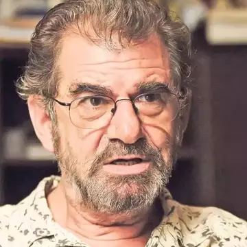 Actorul Florin Zamfirescu a reacționat la discursul instigator la violență împotriva femeilor al lui George Burcea