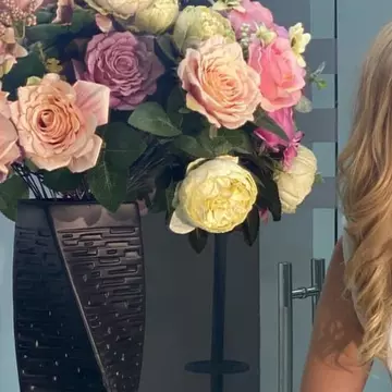 Valentina Pelinel a împlinit 41 de ani! „2021 a fost un an plin de provocări pentru mine”