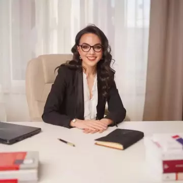 Decăderea din drepturile părintești. Avocat Roxana Pop ne explică despre ce este vorba