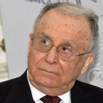 Ion Iliescu poate fi anchetat penal pentru moartea a patru persoane în timpul Mineriadei
