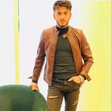A renunțat la jobul de director de imagine la Louis Vuitton ca să își deschidă un business în Romania