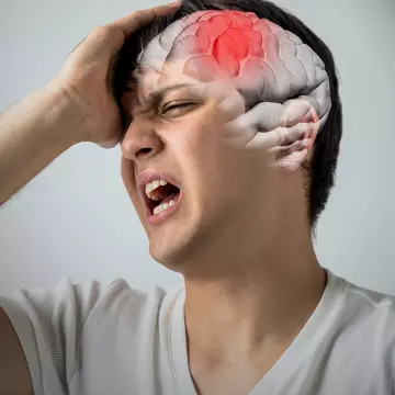 Cum recunoști semnele unui accident vascular cerebral