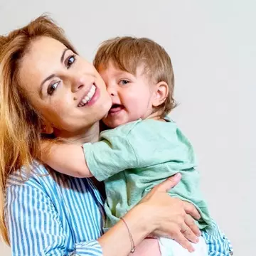 Fiul Simonei Gherghe are COVID-19. „Se simte bine”