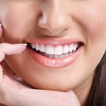 Aceeași tu, însă cu mai multă încredere! Iată cum te ajută implanturile dentare!