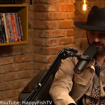 Mesajul neașteptat al unui artist cunoscut, pentru părinții lui: „Fac mai mulți bani decât faceți voi efectiv și munciți de 30 de ani”