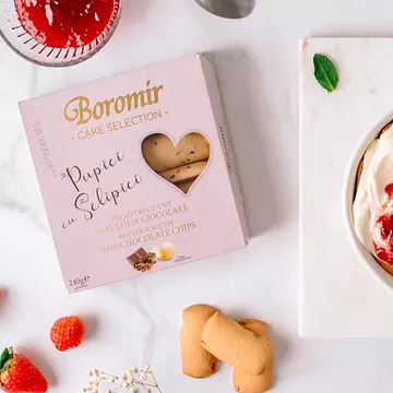 Tiramisu cu Căpșuni și Pișcoturi Pupici cu Sclipici