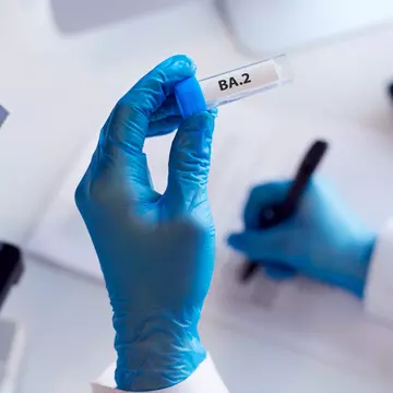 „Varianta invizibilă” BA.2 a Omicron a devenit dominantă la nivel global