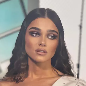 Cum a ajuns Theo Rose să ajungă în topul hiturilor cu manele: „A fost un gen muzical preferat în masă”