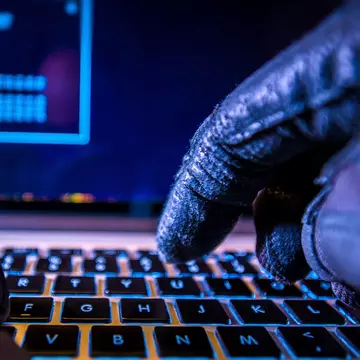 Reacția SRI la atacurile hackerilor ruși asupra site-urilor Guvernului și Ministerului Apărării Naționale