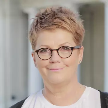 Crina Mardare, noul profesor de canto la „Te cunosc de undeva!”