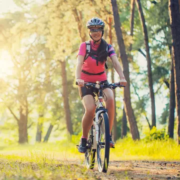 Ce trebuie să știe toți bicicliștii primăvara. Pericolul la care trebuie să fie atenți după sezonul rece