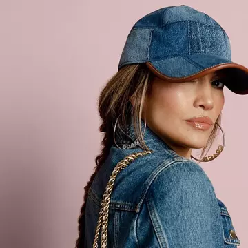Jennifer Lopez, apariție surprinzătoare cu ocazia sărbătorilor pascale. Cum s-a îmbrăcat artista