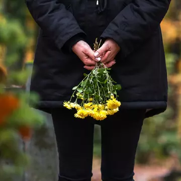 Mărturia cutremurătoare a unei ucrainence, care și-a văzut fiul de 13 ani omorât de soldații ruși sub ochii ei