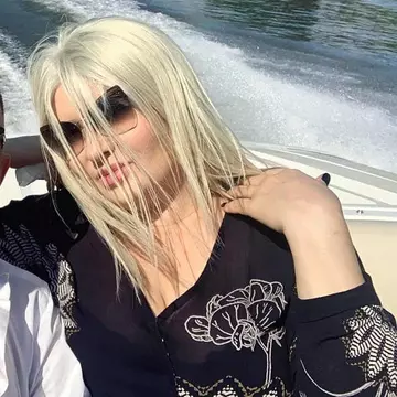 Ce cadouri impresionante a primit Viorica de la Clejani de la soțul ei cu ocazia zilei onomastice
