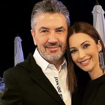 INTERVIU. De ce își poartă soțul Andreei Berecleanu verigheta la gât