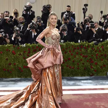 Live from E!: MET GALA 2022 prezintă cea mai importantă noapte a modei, marți, 3 mai, de la ora 22!