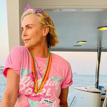 Cine este noul iubit al actriței Charlize Theron. Bărbatul a format în trecut un cuplu cu Halle Berry