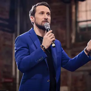 Dani Oțil, atac de panică sfârșit printr-un apel la 112. „Nu am chemat decât de două ori în viața mea Salvarea”