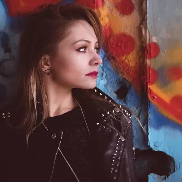 Fiica lui Cornel Palade, Ada, mesaj de revoltă la adresa României: "O țară unde prostia și prostituția sunt ridicate în slăvi"