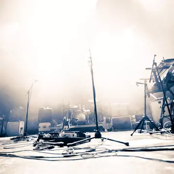 Doliu în lumea muzicală. Un celebru cântăreț a murit subit, după ce a susținut un concert