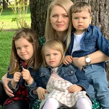 Cristina Dochianu, fosta prezentatoare a știrilor sportive de la Antena 1, mamă pentru a patra oară