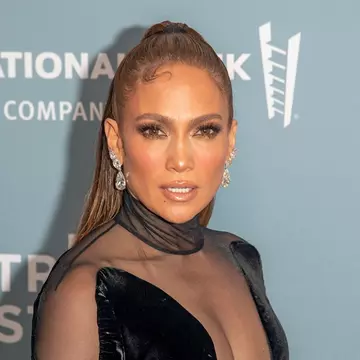 Jennifer Lopez, ținută îndrăzneață la Festivalul de Film de la Tribeca