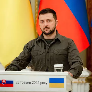 O deputată din Donețk a spus că Zelenski va fi judecat pentru crime de război dacă va fi capturat de armata rusă