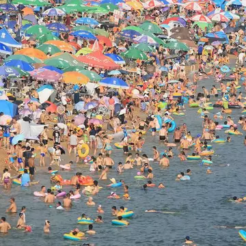 9 destinații populare în care să nu mergi în vacanță în luna iulie 