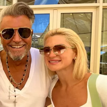 Cătălin Botezatu, flirt cu o contesă, în Monaco. „Am fost invitat și anul acesta la Balul Prinților și Prințeselor”