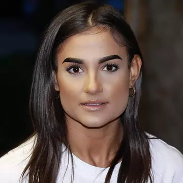Ionica Adriana, poveste impresionantă de viață. Cum a ajuns dintr-un orfelinat din Cluj-Napoca pe scenele teatrelor din Londra