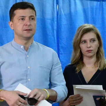 Soții Zelenski, criticați pentru apariția în Vogue. "Ucrainenii mor zilnic, iar ei pozează în revistă"
