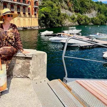 Andreea Marin, criticată după ce s-a afișat în costum de baie în mediul online. "Te știam o femeie decentă!"