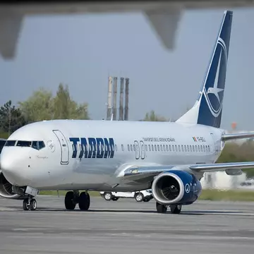 Ce faci atunci când o cursă Tarom are întârzieri sau este anulată