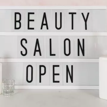 Un ghid pentru elementele de bază ale unui salon de înfrumusețare
