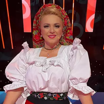 Cum să mănânci ciocolată fără să te îngrași. Cornelia Rednic folosește acest truc de ani buni